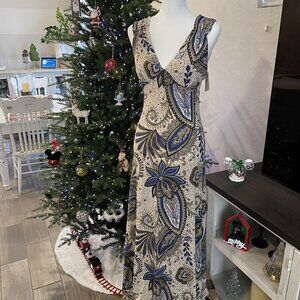 TOUCH EXPRESS MAXI DRESS IN BLUE AND CREAM SIZE LARGE - NWT (514)